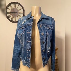 Forever 21- Jean Ripped Jacket
